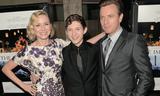画像: 「インポッシブル」で共演したユアン・マグレガー、ナオミ・ワッツと Photos by Getty Image