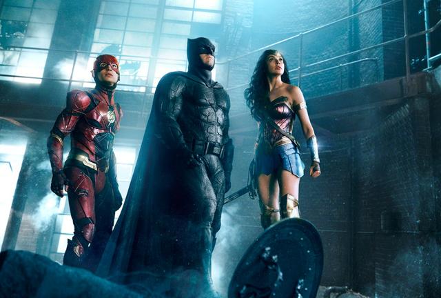 画像: ワンダーウーマン、すてきなっしー