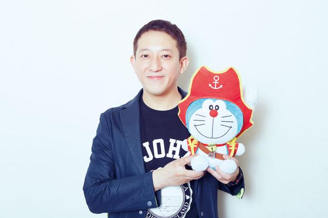 画像: 高橋さん「去年は鳥、今年は海賊。出世しました(笑)」