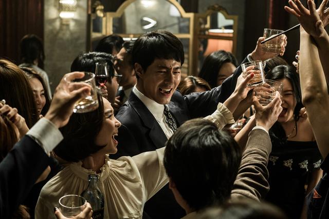 画像3: 権力の不条理を赤裸々に暴露する!
「ザ・キング」3月10日公開