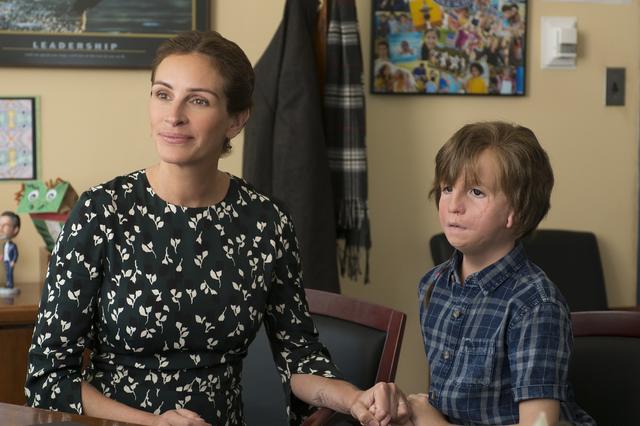 画像: 少年オギーの小さな一歩が勇気をくれる
『ワンダー 君は太陽』
スティーブン・チョボスキー監督来日インタビュー