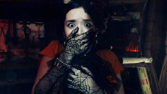 画像1: 新型ハロウィーン1: ファッショナブルで大人も楽しめる!大人ハロウィーン