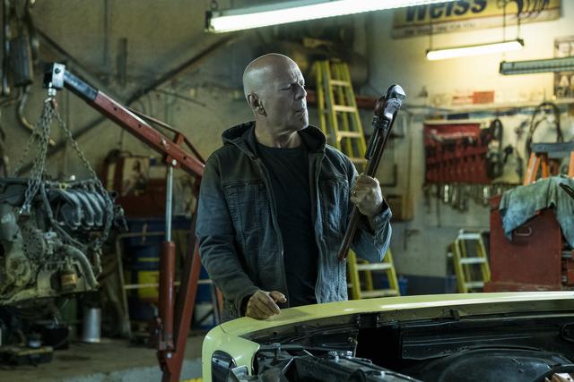 画像2: 家族を奪われた男が処刑人となり悪を討つ! ブルース・ウィリス主演のハード・アクション