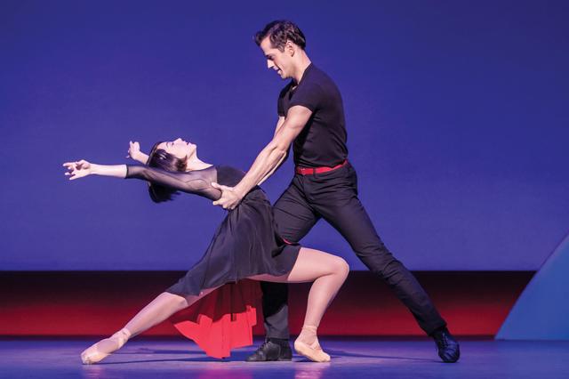 画像: Robert Fairchild and Leanne Cope、Photo by Johan Persson