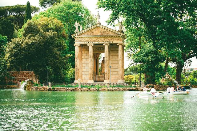 画像: ルカが母とよく散歩したボルゲーゼ公園
