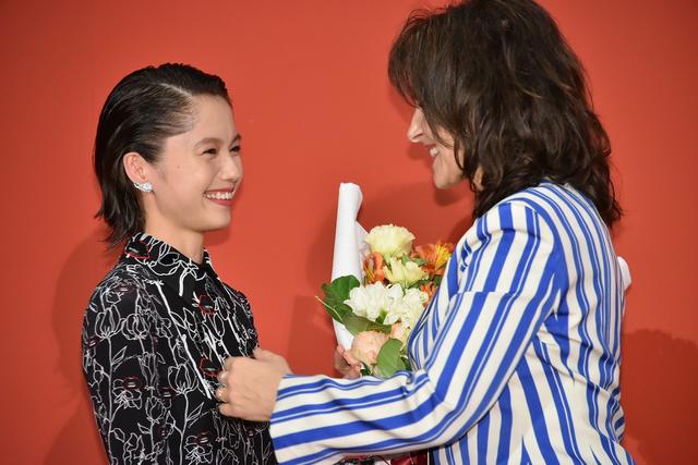 画像: 宮﨑あおいからジュリエット・ビノシュへ