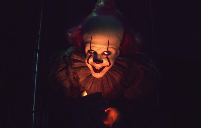 画像: 「IT/イット THE END “それ”が⾒えたら、 終わり。」のペニーワイズ