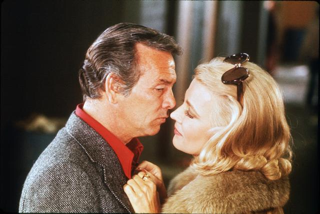 画像: テレビ界の人気者デヴィッド・ジャンセンとカサヴェテスの妻ジーナ・ローランズ