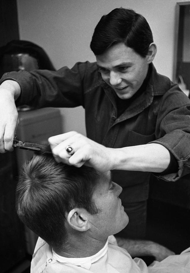 画像: 実際のジェイ・シブリング(Photo by Bettmann Archive/Getty Images)