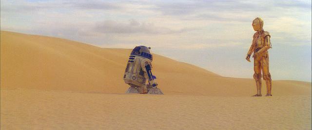 画像: C-3POとR2-D2 のコンビはある日本映画がヒントにあった Photo by Getty Images