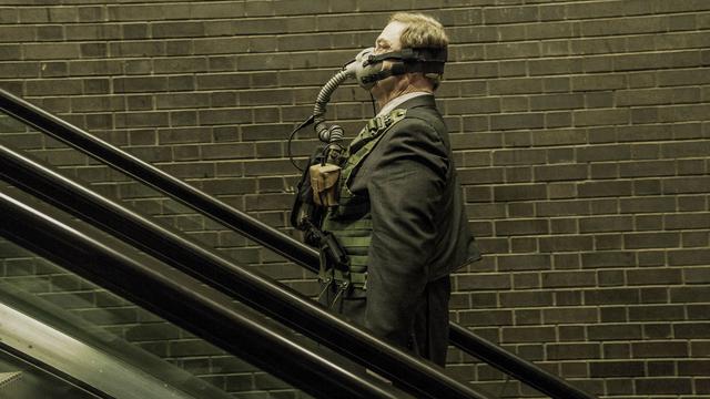 画像3: 地球外生命体に“全てを監視される”社会! 衝撃SF映画の予告が公開