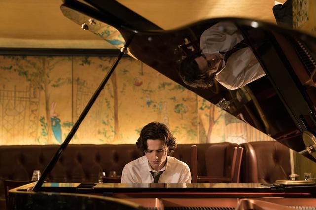 画像3: 「映画館でピアノを弾き歌うティモシー・シャラメを拝めるだなんて…」