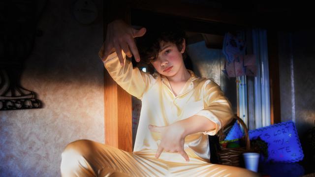 画像2: 七変化かわいすぎ…!「次世代最高のスター」ノア・ジュプの劇中写真一挙解禁