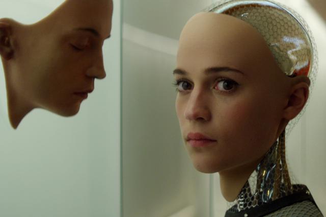 画像: 「エクス・マキナ」© Universal Pictures.