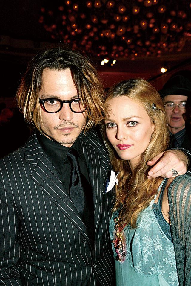 画像: ヴァネッサ・パラディとの出会いで落ち着いたかに見えたが