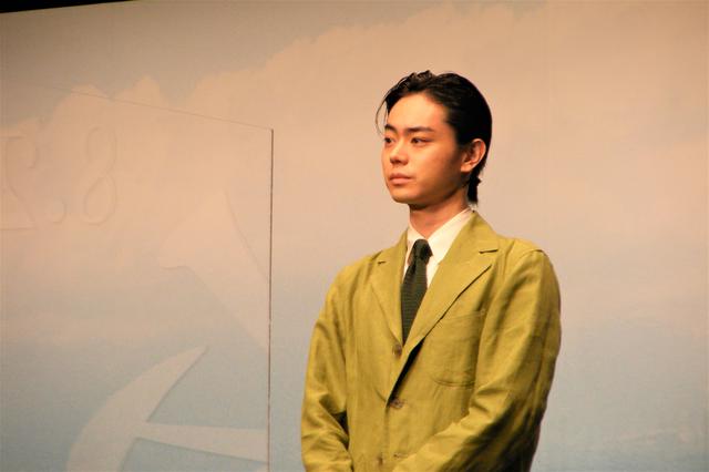 画像1: 菅田将暉×小松菜奈が映画『糸』完成報告会に登場!久々の舞台挨拶に菅田「緊張しますね」