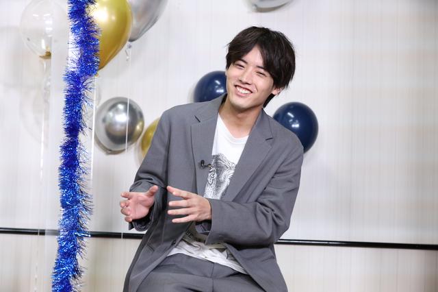 画像6: 「祝 大ヒット&祝 浜辺美波20歳!」Wでめでたいスペシャルトークイベントで浜辺美波20歳の誕生日をふりふらメンバーでお祝い!
