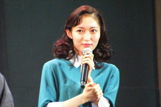 画像: 山口真帆(山崎富栄役)