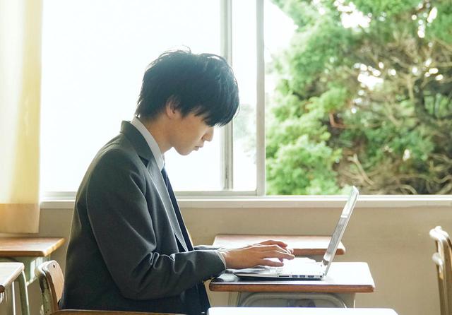 画像3: 10月2日公開、佐藤大樹×橋本環奈ダブル主演『小説の神様 君としか描けない物語』新場面写真一挙公開