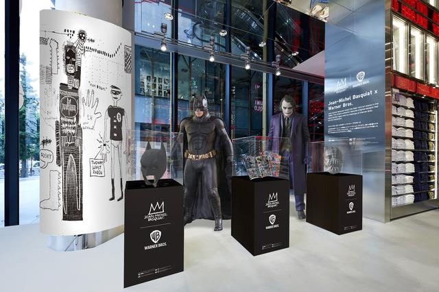 画像: ユニクロ UT コラボ登場! 原宿店では「ダークナイト」シリーズの小道具やスタチュー展示も!!