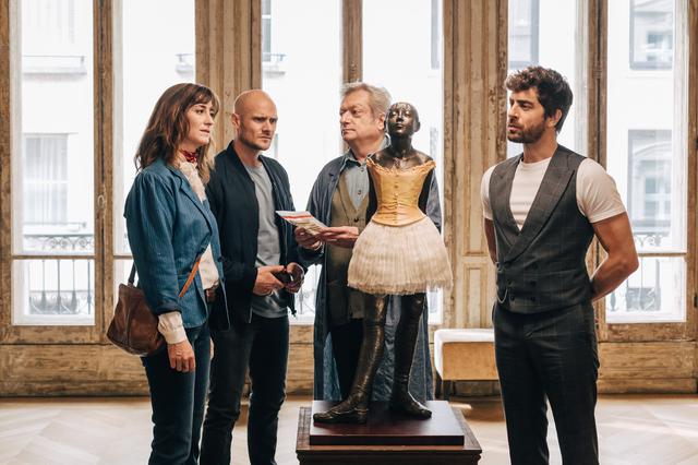 画像: © Caroline Dubois – Gaumont Télévision – France Télévisions