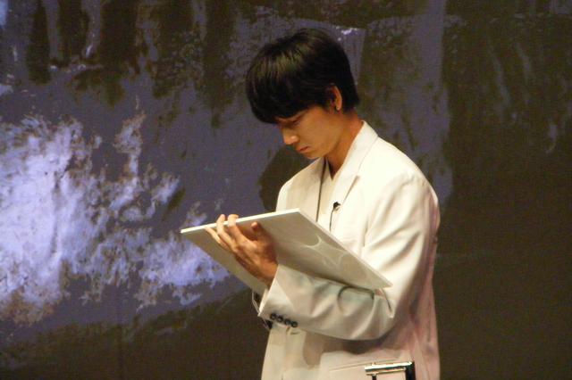 画像4: 映画『ドクター・デスの遺産―BLACK FILE―』完成報告イベントに主演・綾野剛と北川景子が登壇!芸能界同期の2人のコンビ度は何%?