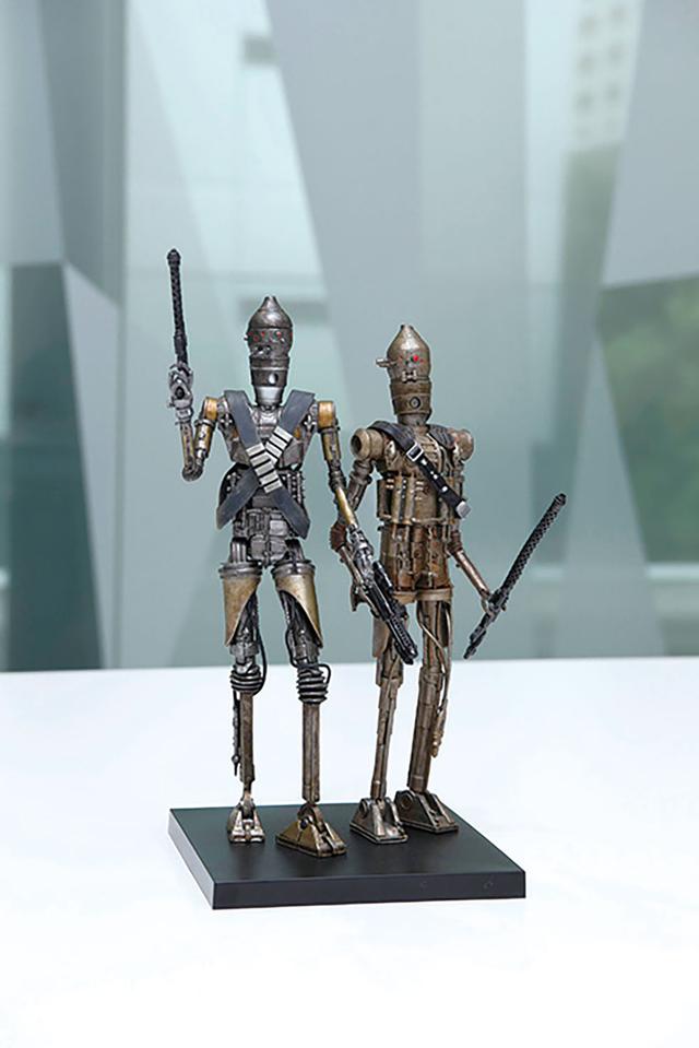 画像3: 妄想膨らむ…!話題作「マンダロリアン」の世界をフィギュアで体験