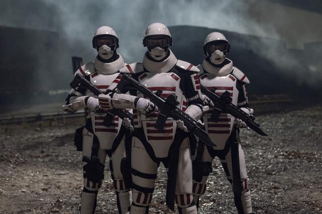 画像1: 『ウォーキング・デッド』シーズン10第16話より © 2019 AMC Network Entertainment LLC. All Rights Reserved.