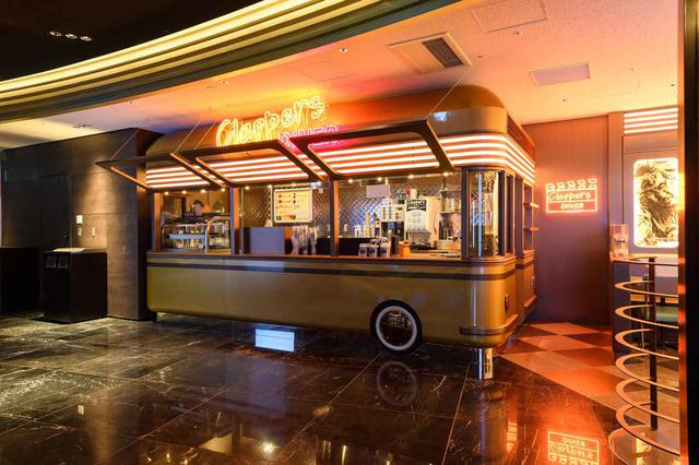 画像: 全品映画館内持ち込みOK。ワッフルだけでなく、ドリンクやスープもオススメ! www.cinemasunshine.co.jp