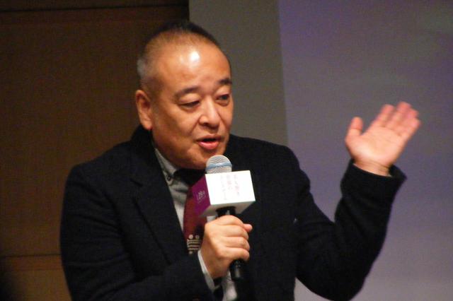 画像6: 主演の岩田剛典が代表し、どんな想いで祈祷をしたか、漢字1文字をしたためる