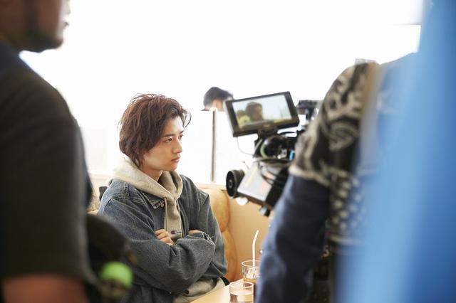 画像2: 2月11日公開の映画『ツナガレラジオ〜僕らの雨降Days〜』ニッポン放送吉田アナが魅力を語る!