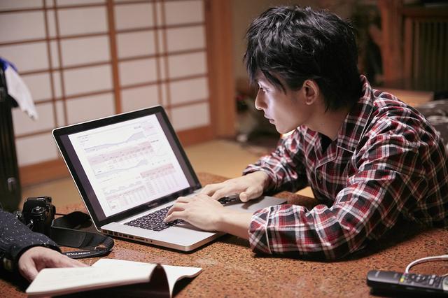 画像5: 2月11日公開の映画『ツナガレラジオ〜僕らの雨降Days〜』ニッポン放送吉田アナが魅力を語る!