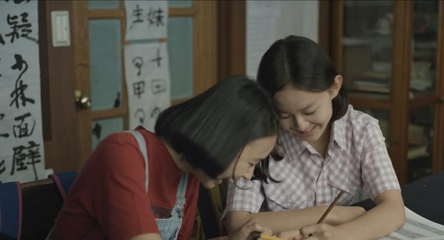 画像1: 鮮烈の長編デビュー作!キム・ボラ監督『はちどり』ブルーレイ&DVD発売決定