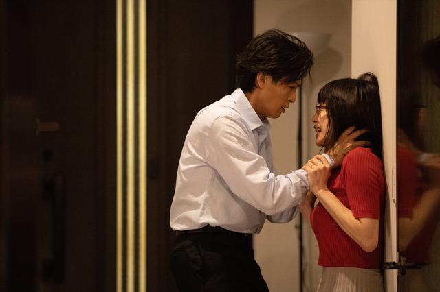 画像2: 水原希子主演Netflix映画『彼女』ティザーアート&場面写真解禁!