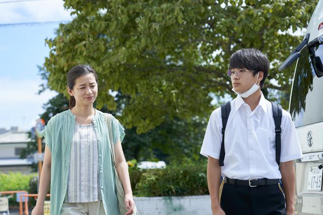 画像2: 5月21日(金)公開『茜色に焼かれる』ポスタービジュアル&場面写真解禁!
