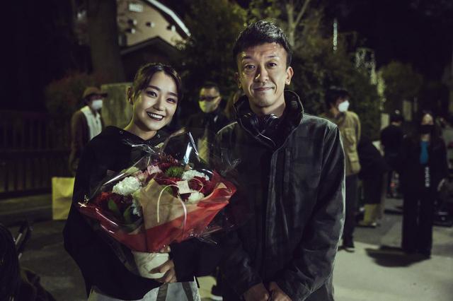 画像1: 今夏放送スタートの奈緒×磯村勇斗W主演ドラマ「演じ屋」クランクアップ!コメント&現場写真到着