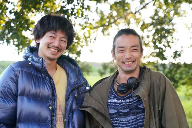画像: 主演の永山瑛太(左)と森山未來