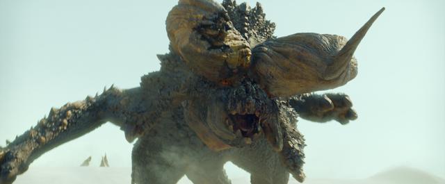 画像1: 超巨大モンスターとの大迫力バトルを体験!映画『モンスターハンター』4K Ultra HDブルーレイ8月発売