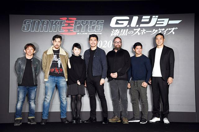 画像: 製作発表会に登壇したキャスト&スタッフたち