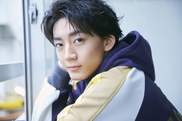 画像3: 《長妻怜央》舞台『タンブリング』インタビュー:「出演が決まったその日から柔軟体操を始めました」