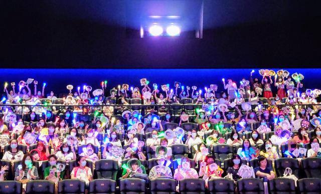 画像1: 第24回上海国際映画祭にて『ARASHI 5×20 FILM』上映!松本潤「ファンのみなさんへ、少しでも恩返しが出来たらと」