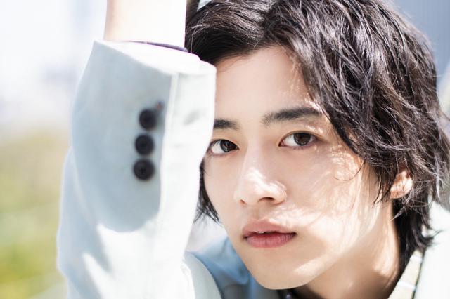 画像3: 《飯島寛騎×奥野壮》Huluオリジナル「悪魔とラブソング」インタビュー