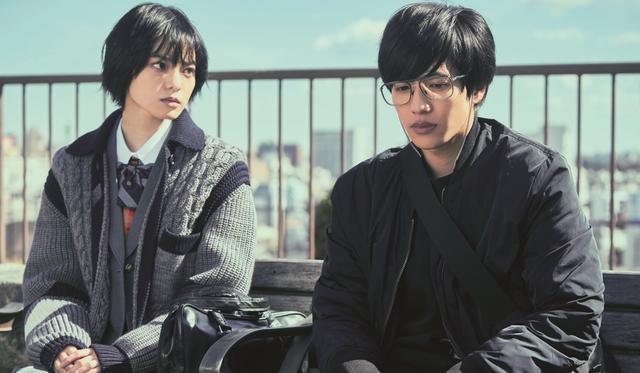 画像1: 平手友梨奈20歳の誕生日に解禁!『さんかく窓の外側は夜』Blu-ray&DVD豪華版収録のメイキング映像公開