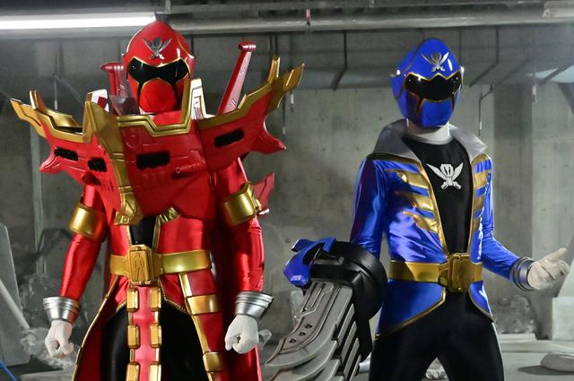 画像: 小澤亮太、山田裕貴、池田純矢ら出演Vシネクスト「テン・ゴーカイジャー」レッドVSシルバー対決特報映像解禁!
