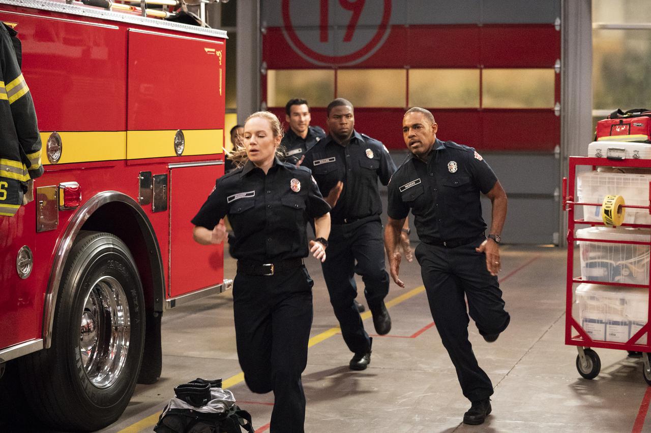 画像3: 「グレイズ・アナトミー」のスピンオフ!「STATION 19」シーズン2のデジタル配信がスタート