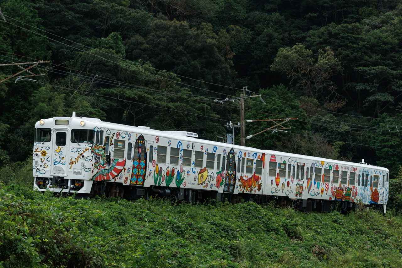 EXILE TAKAHIROデザインの列車「Choo Choo 西九州 TRAIN」10月10
