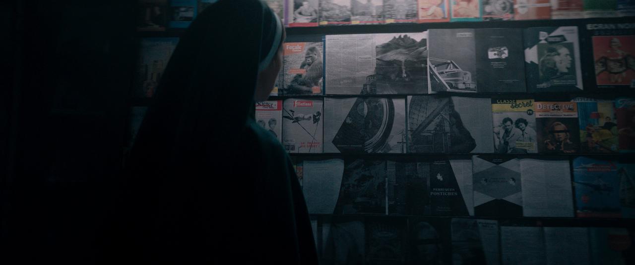 死霊館のシスター 呪いの秘密』より日本版ポスターと場面写真3点
