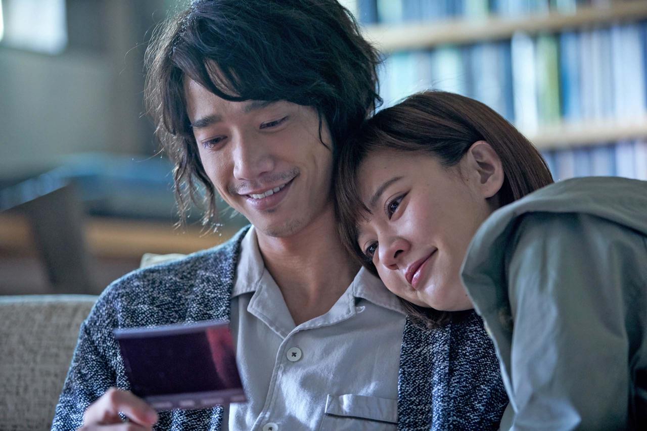 画像: 『悲しみより、もっと悲しい物語』