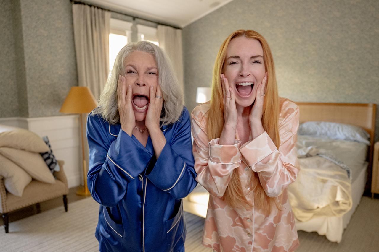画像: (左から)ジェイミー・リー・カーティス、リンジー・ローハン