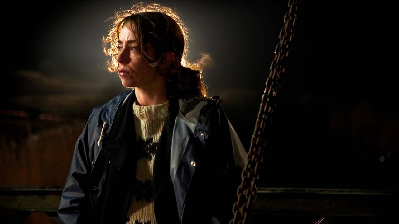 画像: ⬛︎ サラ・ルンド from「THE KILLING/キリング」(Cast:ソフィー・グローベール)